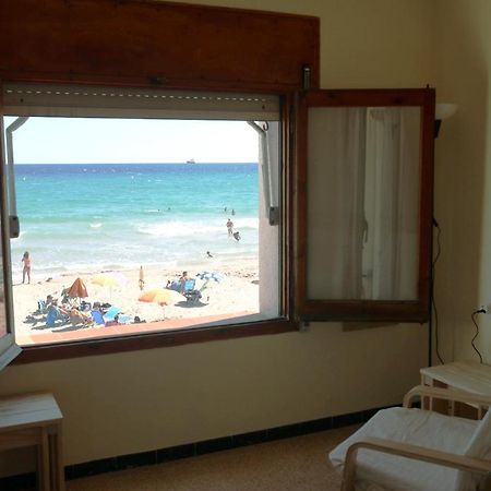 El Faro Apartaments Platja Llarga-Les Salines-Tgn Tarragona Exterior photo