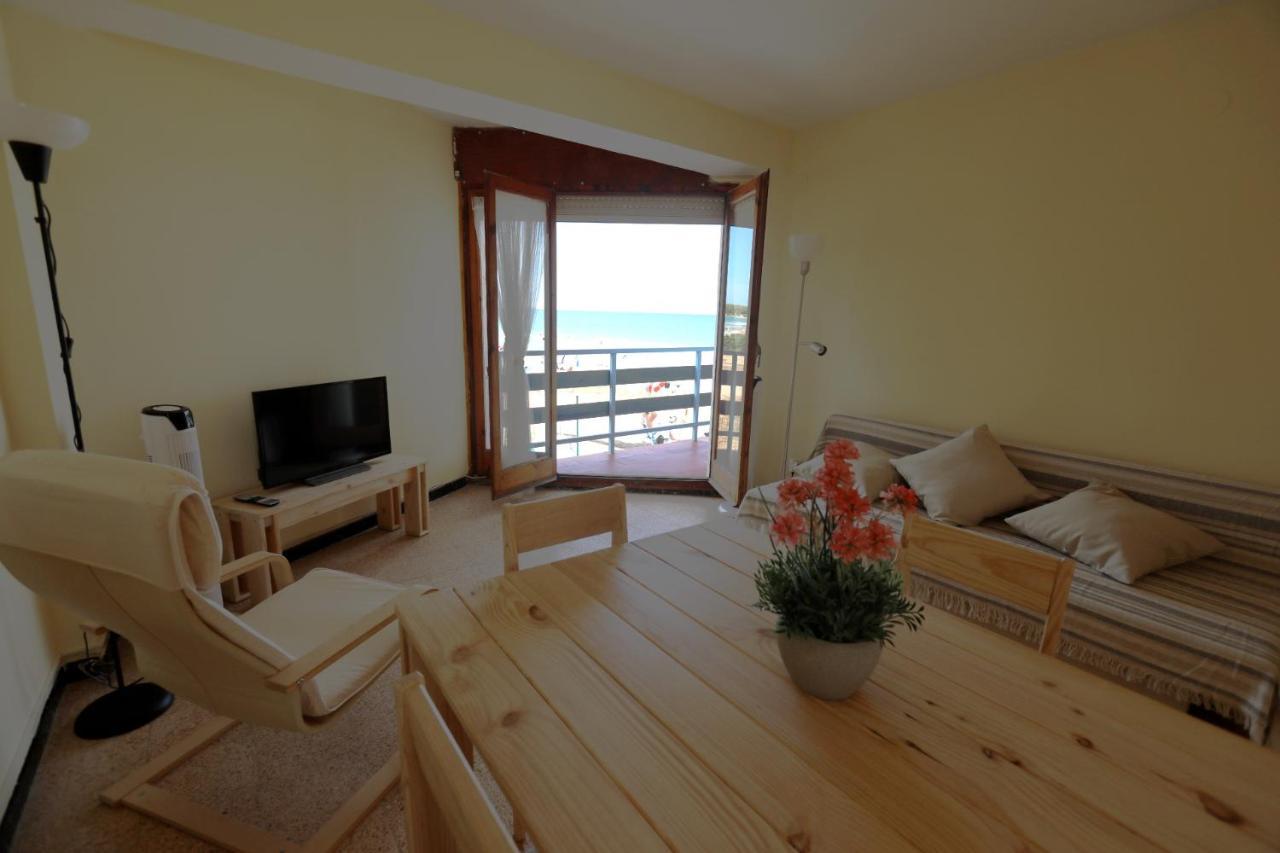 El Faro Apartaments Platja Llarga-Les Salines-Tgn Tarragona Exterior photo