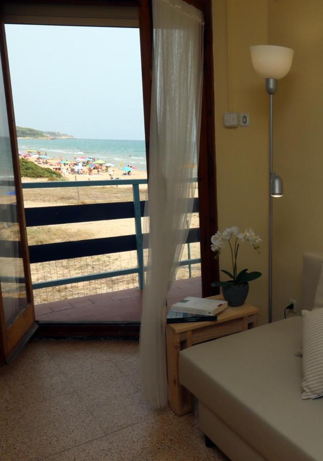 El Faro Apartaments Platja Llarga-Les Salines-Tgn Tarragona Exterior photo